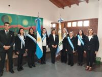 Acto del Día del Maestro en Rivadavia