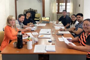 El ISFDyT 9-006 integró el jurado que seleccionó el libreto ganador de la Vendimia Departamental 2026