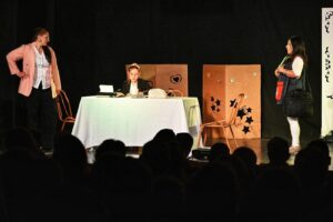 El ISFDyT Nº 9-006 presentó el Coloquio de Residencia “Encontr-Arte”